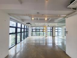 ȫ�� �繫�� 4�� ä�� �� 2���� ��κ�