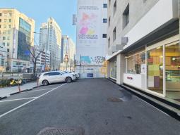 ȫ��� ���Ǹ�1�� 8������κ� ����Ŀ�Ǽ�