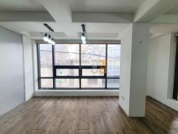 ȫ�� �繫�� 2�� ä�� �� ����� ���� ����