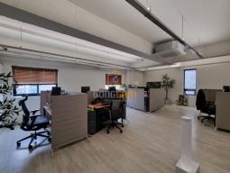 ȫ�� ������ S�� ���׸��� �繫��