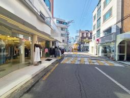 ȫ�� �� 1�� ���� �Ƿ� �Ǹ���