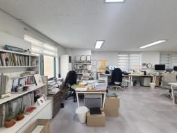 ȫ�� �繫�� 2�� ���ټ� ���� ��ġ  